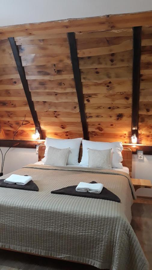 Rustic Lodge Plitvice 1 Плитвицька Єзера Екстер'єр фото