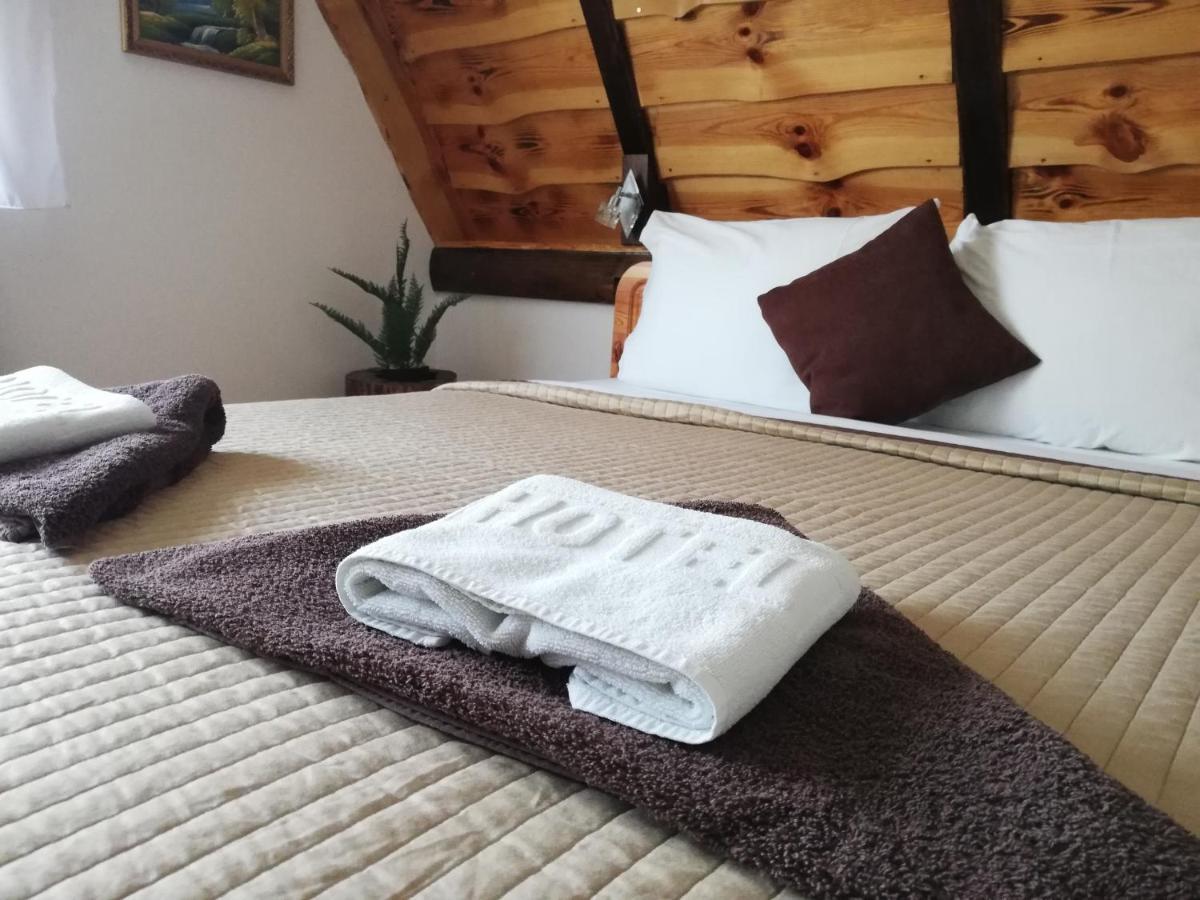 Rustic Lodge Plitvice 1 Плитвицька Єзера Екстер'єр фото