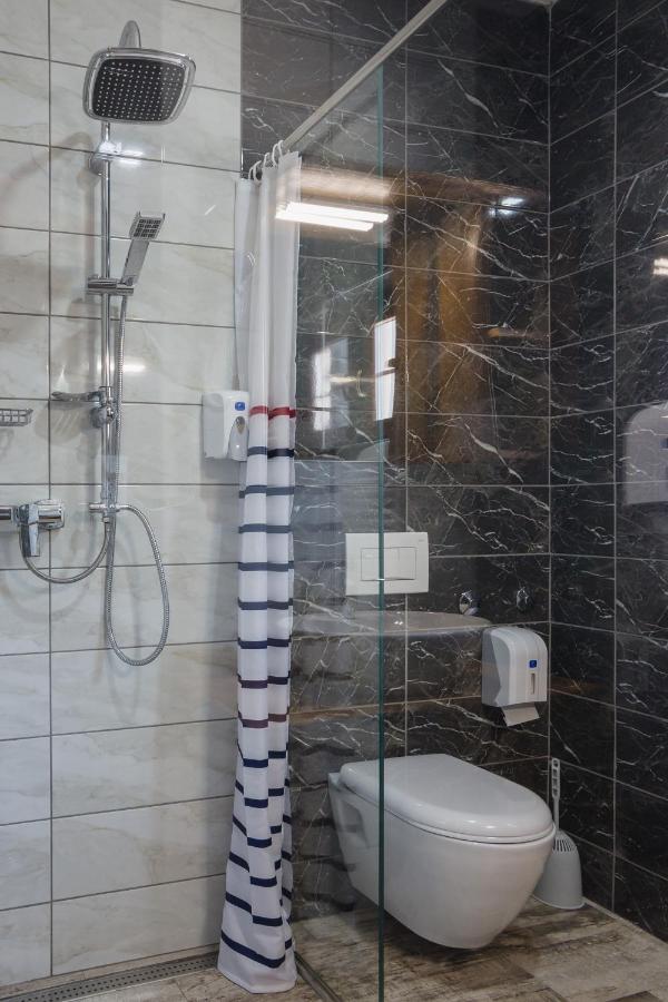 Rustic Lodge Plitvice 1 Плитвицька Єзера Екстер'єр фото